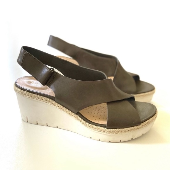 Clarks Shoes Clarks Vegan Leather Palm Glow Wedge Sandals Poshmark